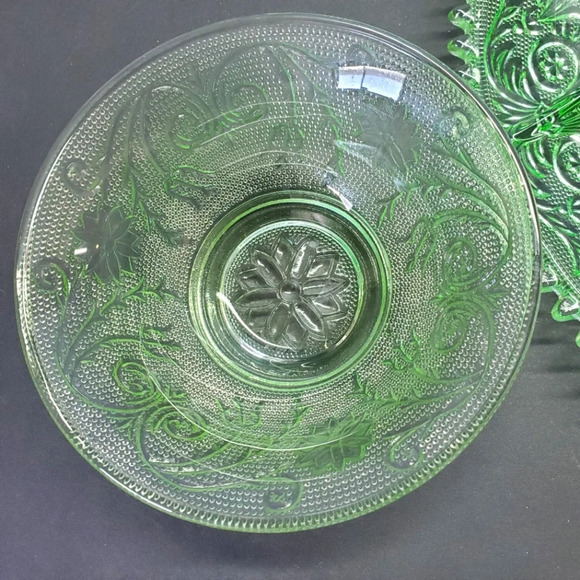 Vintage 4pc Divided Serving Plate and bowls - Picture 3 of 7